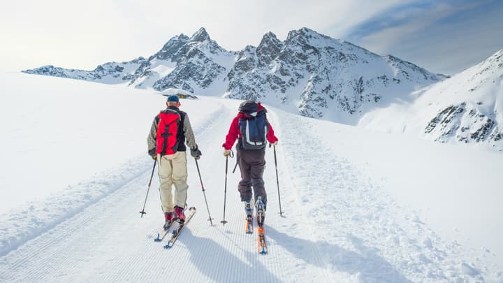 EKUZ czy ubezpieczenie na narty do Austrii 2026 — Tyrol, Salzburg