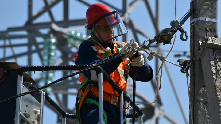Badania dla elektryków wysokiego napięcia - specjalistyczne wymagania