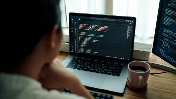 Ubezpieczenie OC Python Developer - kompleksowy przewodnik