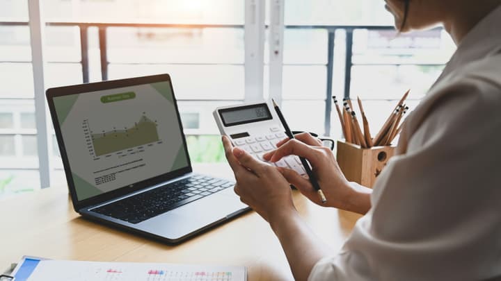 Jak wykupić OC księgowego online - przewodnik krok po kroku