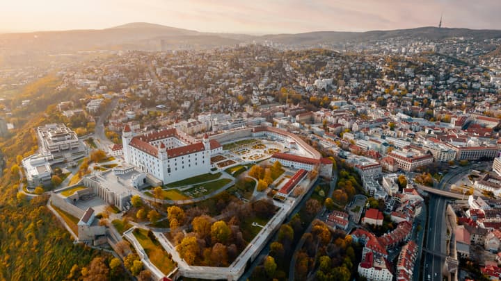 Winieta Słowacja 2026 — e-winieta (eznamka.sk): ceny, zakup i kontrola