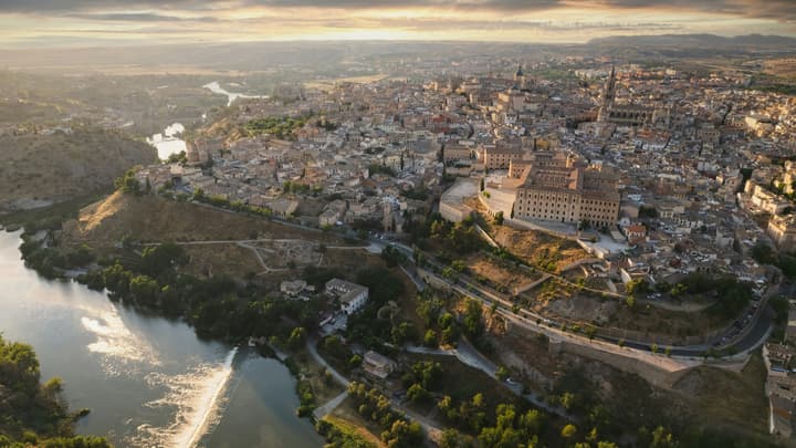 Trasa Polska–Hiszpania autem 2026: koszt, trasa i opłaty do Barcelony, Madrytu i Costa del Sol