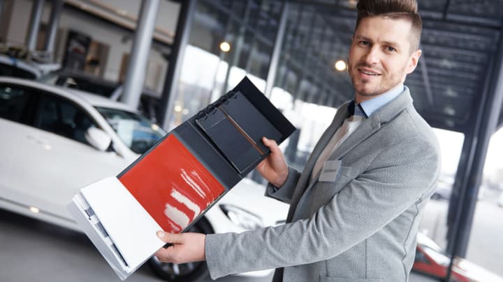 Jakie dokumenty są potrzebne przy zakupie samochodu?
