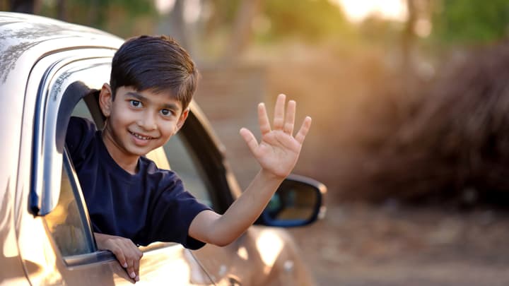 Co dzieje się z ubezpieczeniem OC/AC w momencie sprzedaży samochodu?