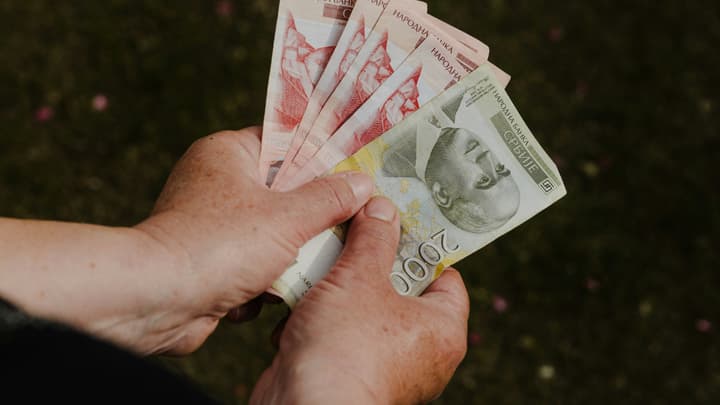 Czy niezapłacona rata OC skutkuje unieważnieniem polisy?