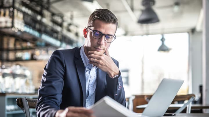 Odstąpienie od umowy ubezpieczenia AC – jak to zrobić?