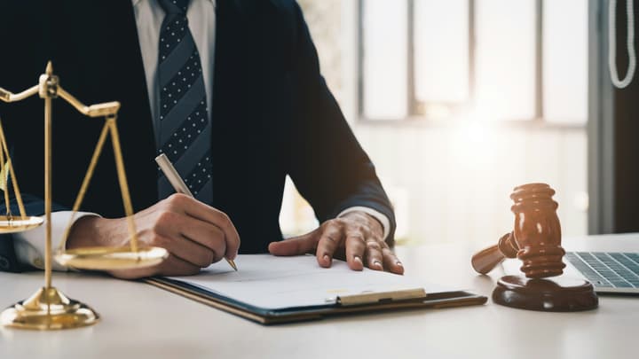 Jak napisać odwołanie od decyzji ubezpieczyciela?