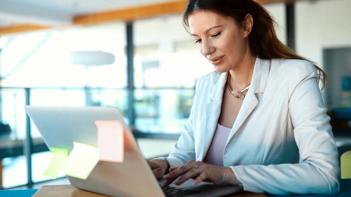 Ubezpieczenie turystyczne do Chorwacji 2026 — co wybrać, ile kosztuje i na co uważać