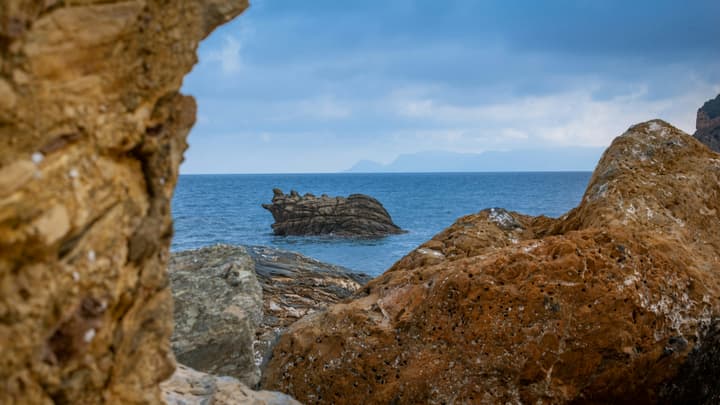 Sporady — przewodnik po archipelagu (Skiathos, Skopelos, Alonissos) na 2026