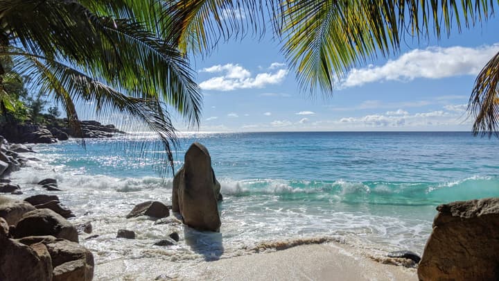 Wakacje na Seszelach a koronawirus. Zasady wjazdu i obostrzenia