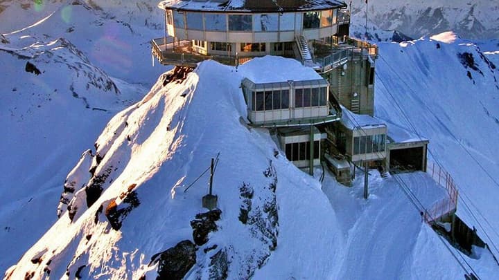 Jakie ubezpieczenie w Alpy Szwajcarskie? Co wybrać w góry w Szwajcarii?